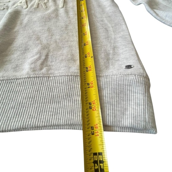 American Eagle gray cotton sweatshirt with "melt my heart" design #casualwear - Picture 7 of 7